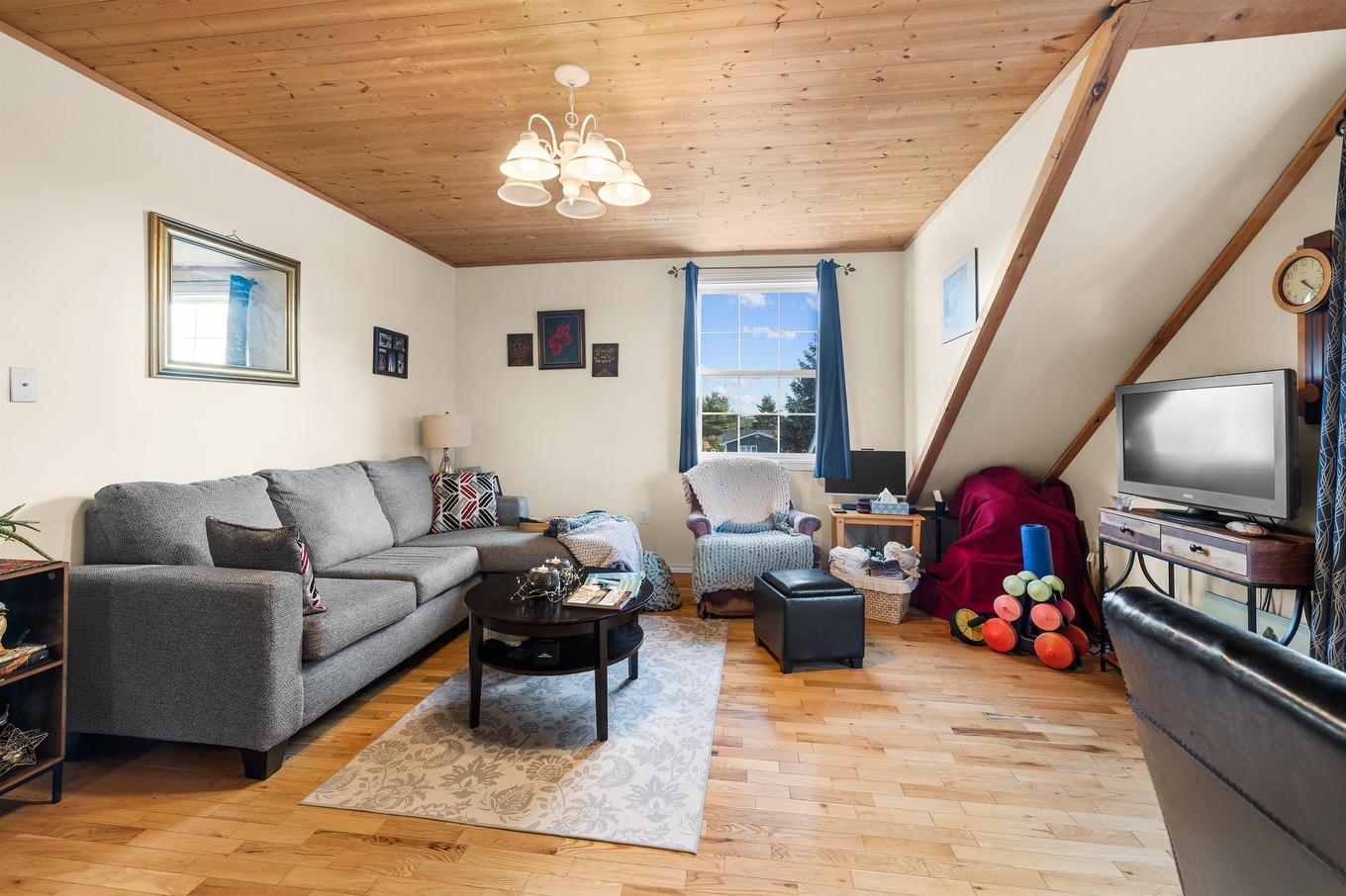 33 Marianne Drive, Cornwall, PE