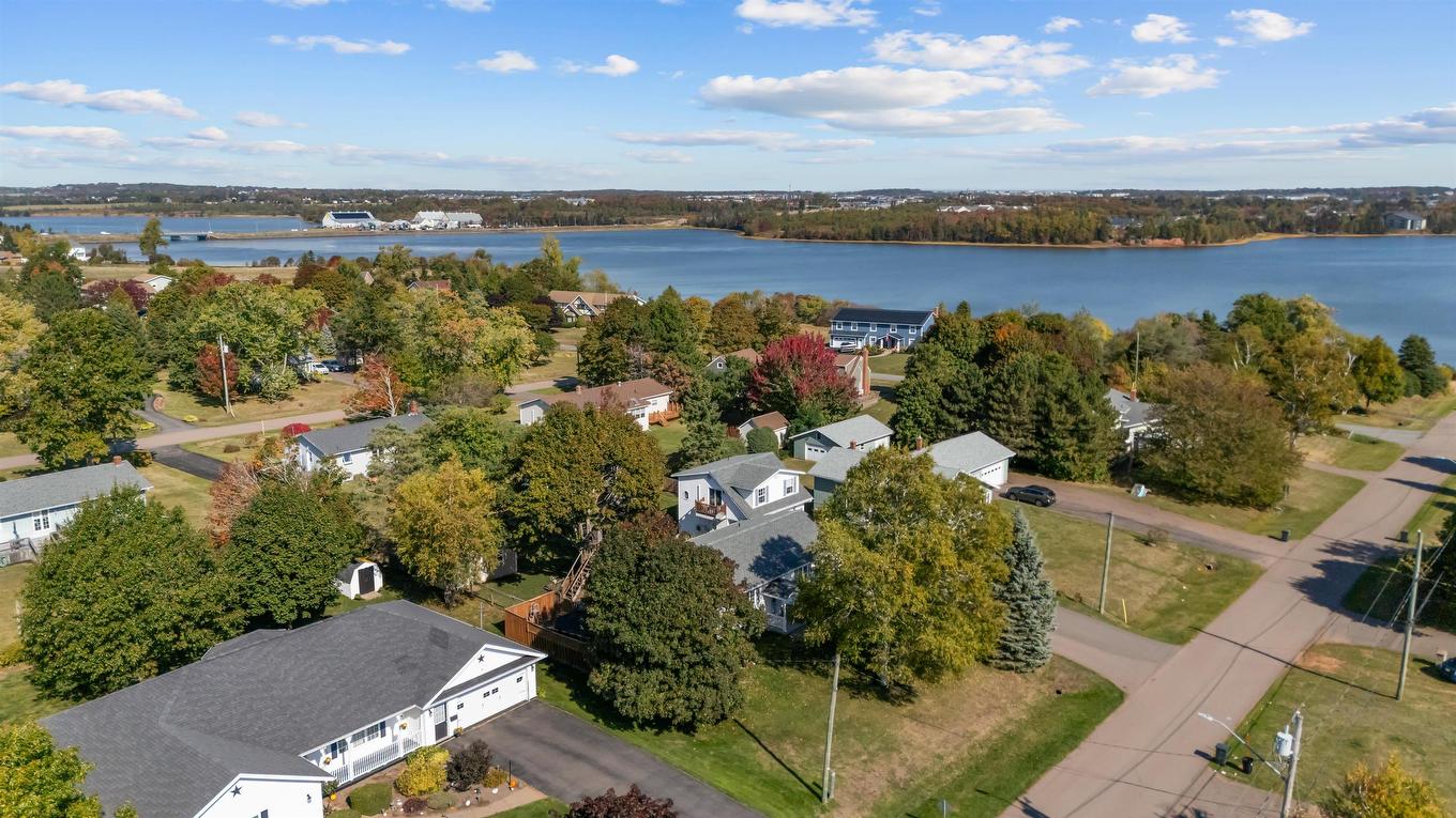 33 Marianne Drive, Cornwall, PE