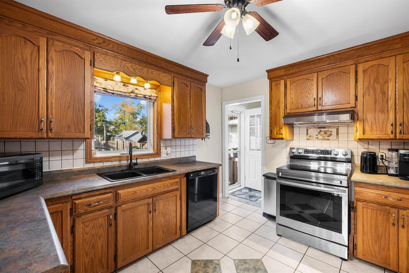 33 Marianne Drive, Cornwall, PE