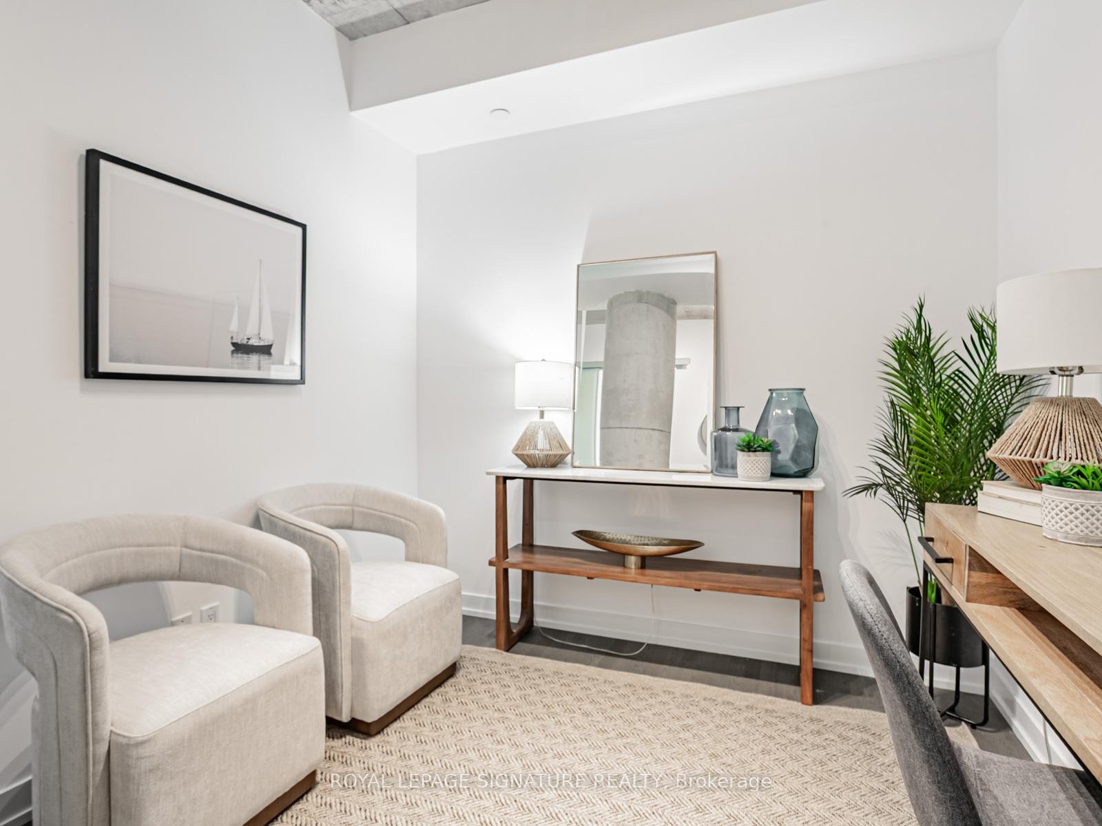 418-560 King Street W, Toronto, ON - Indoor Photo Showing Other Room