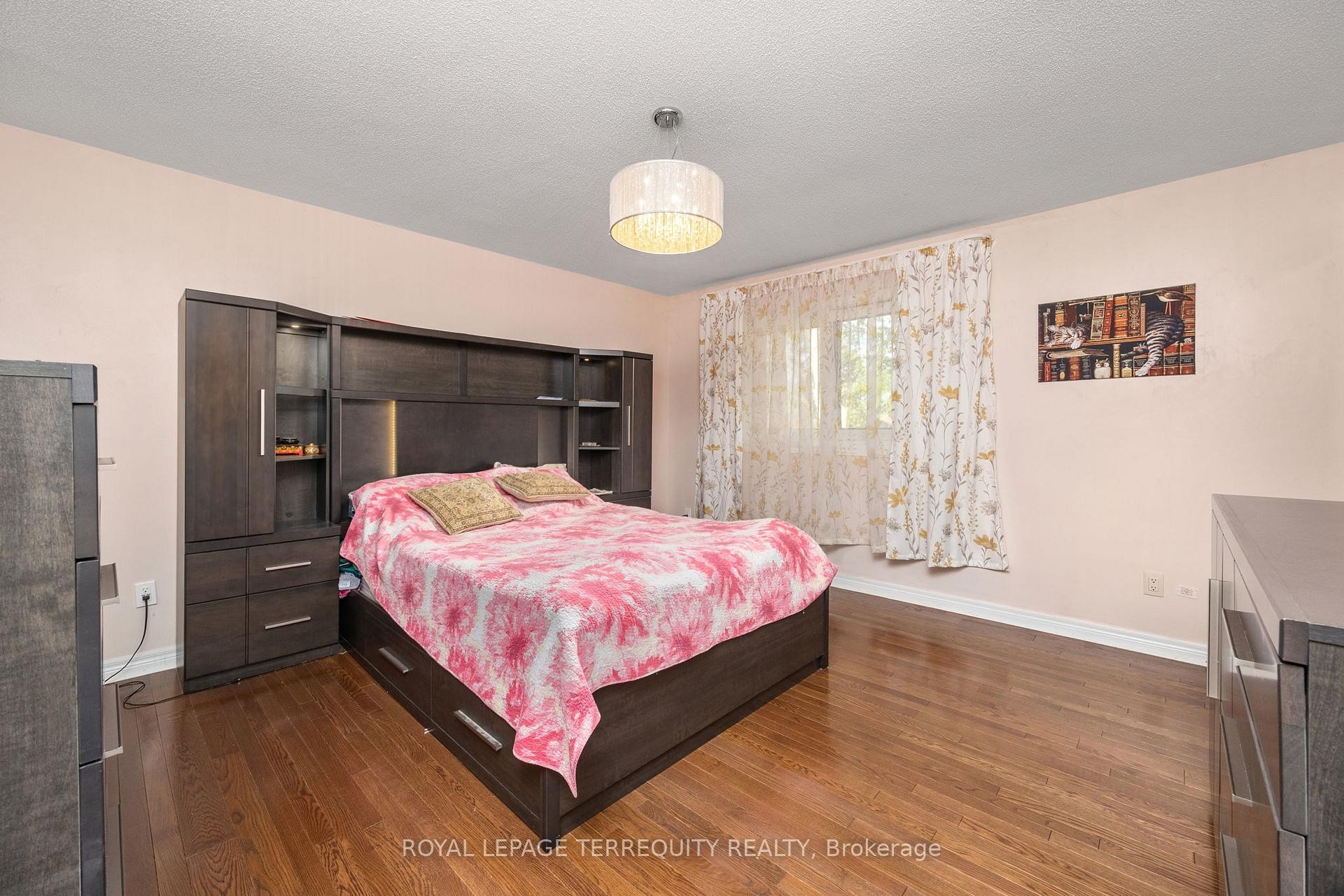 111 English Oak Drive, Richmond Hill, ON