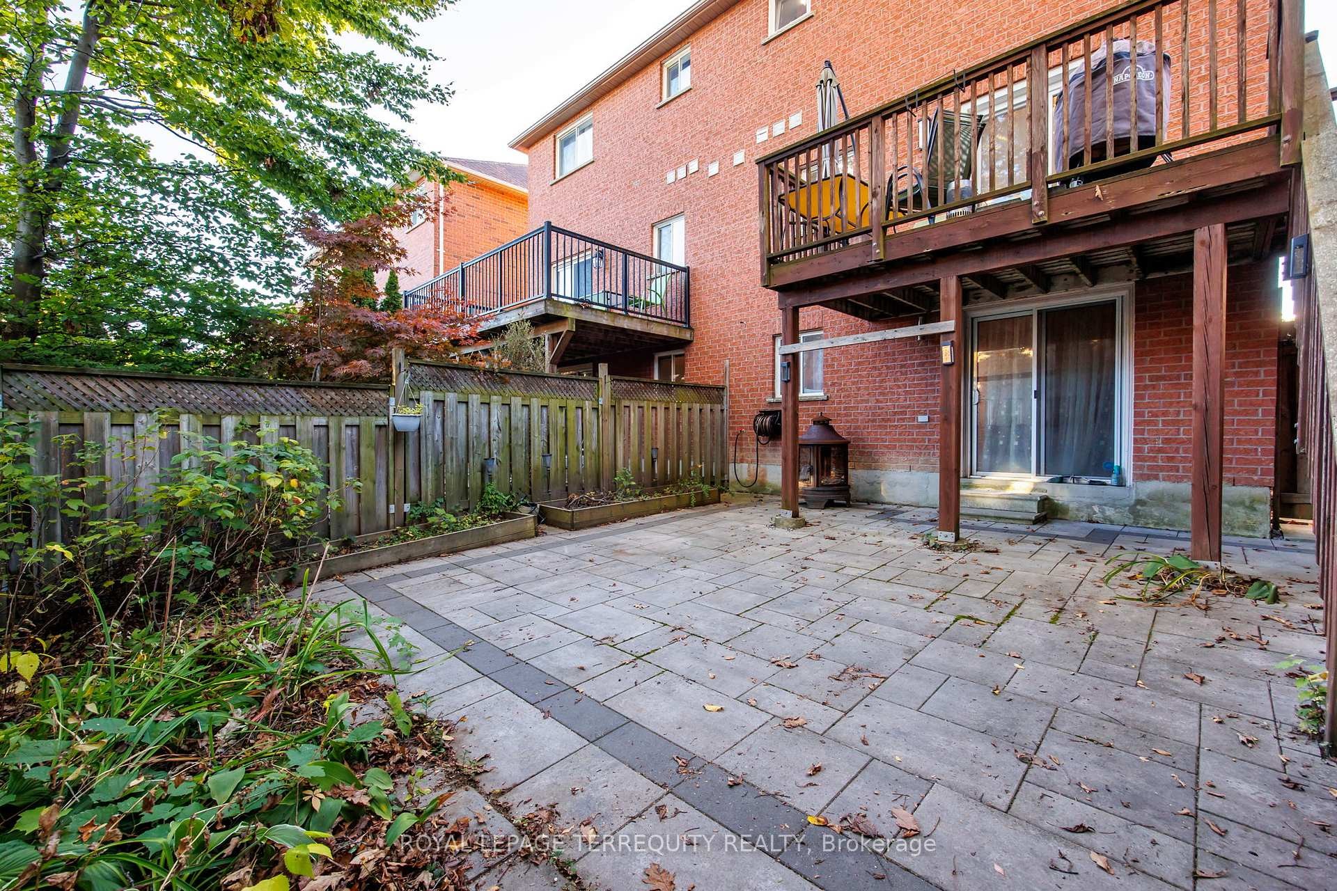 111 English Oak Drive, Richmond Hill, ON