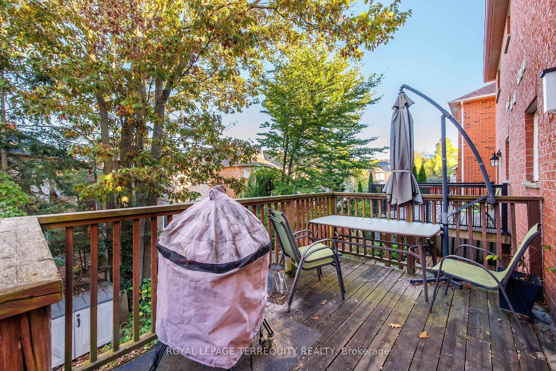 111 English Oak Drive, Richmond Hill, ON