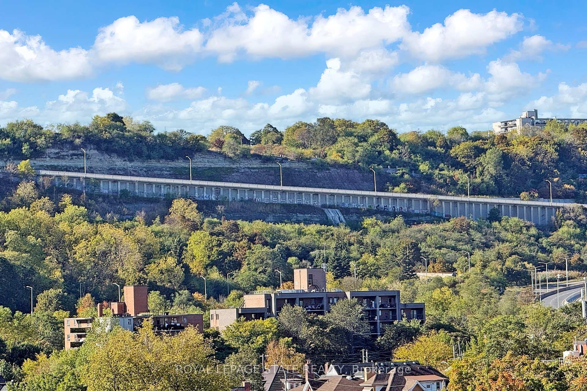 1002-432 Main Street, Hamilton, ON - Outdoor With View