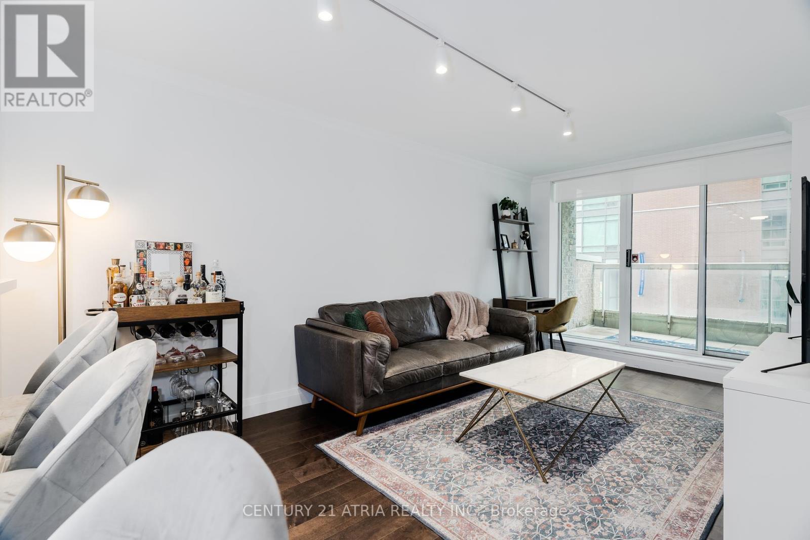 203 - 330 Adelaide Street E, Toronto, ON - Indoor Photo Showing Other Room