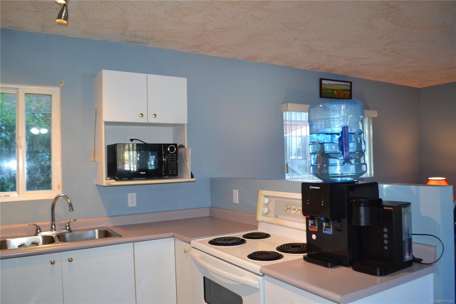 25-1201 Craigflower Rd, View Royal, BC