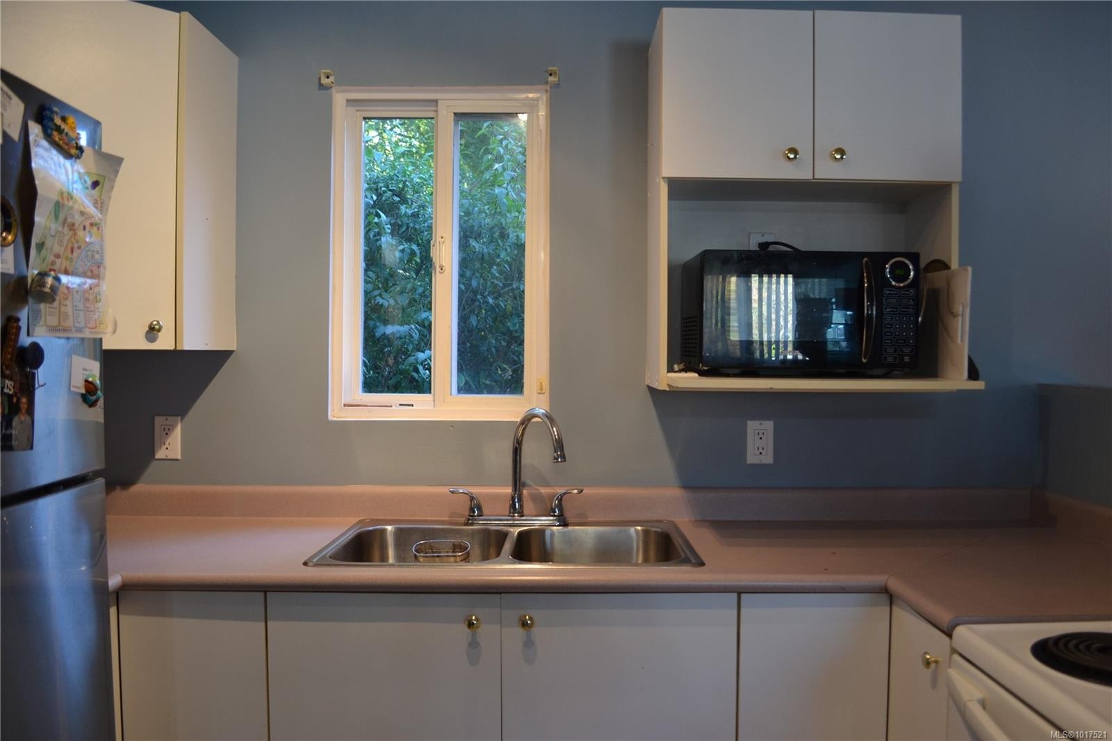 25-1201 Craigflower Rd, View Royal, BC