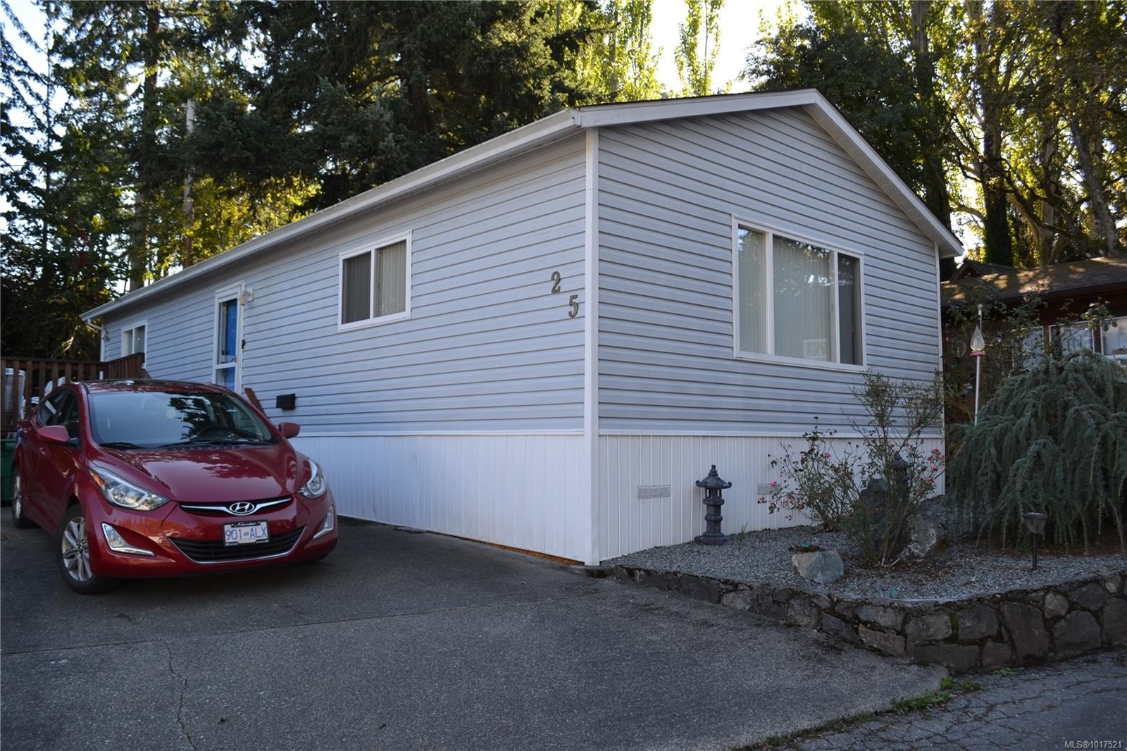 25-1201 Craigflower Rd, View Royal, BC