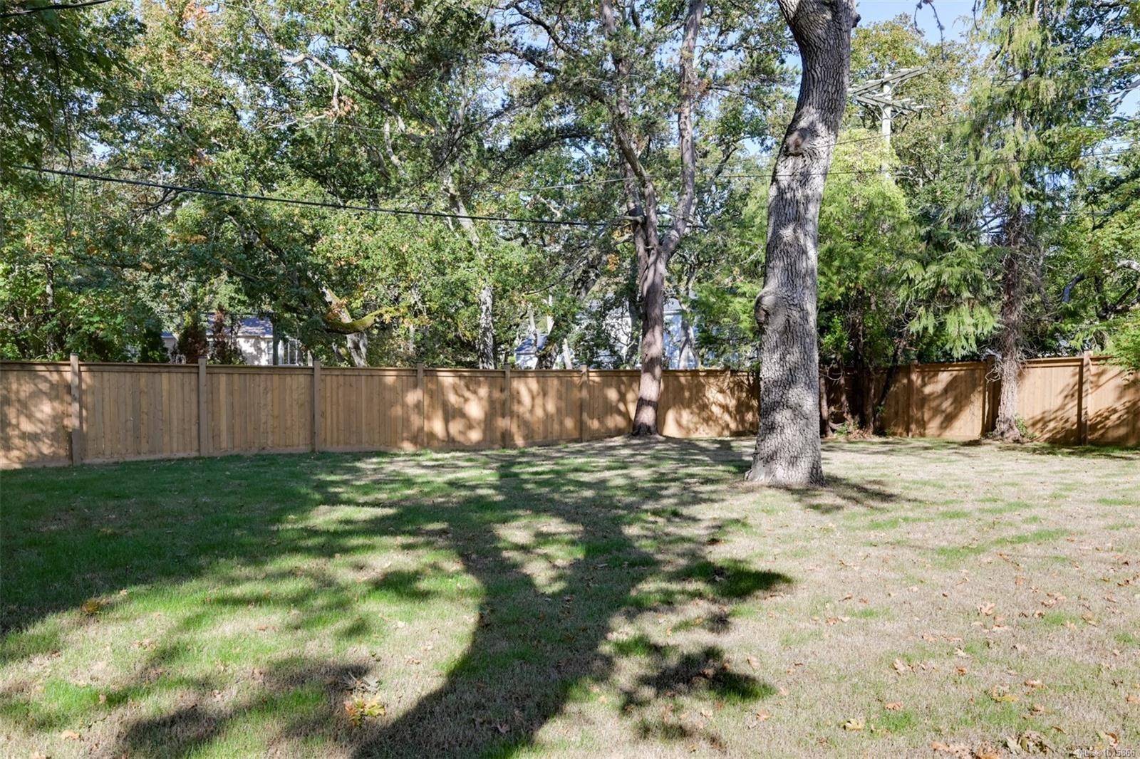 3160 Midland Rd, Oak Bay, BC