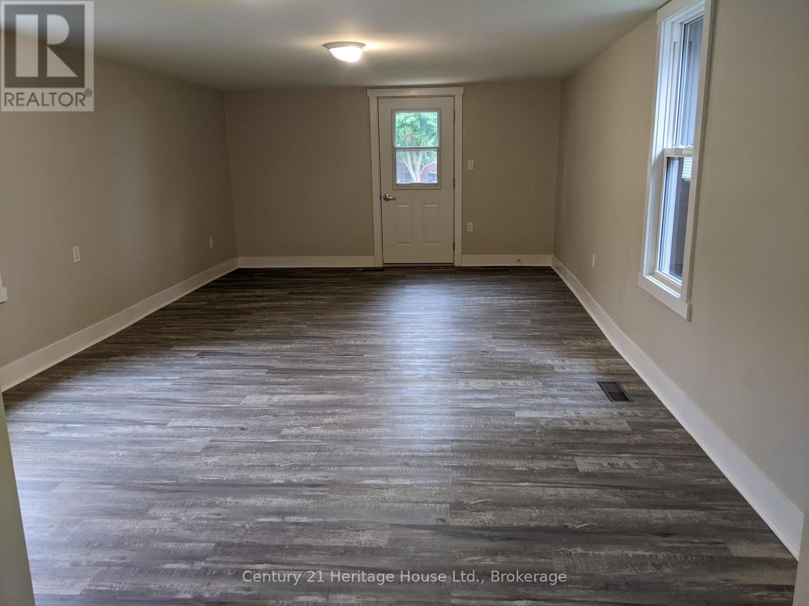 50 Goderich Street E, Huron East (Seaforth), ON - Indoor Photo Showing Other Room