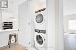 Electrolux full size laundry closet -