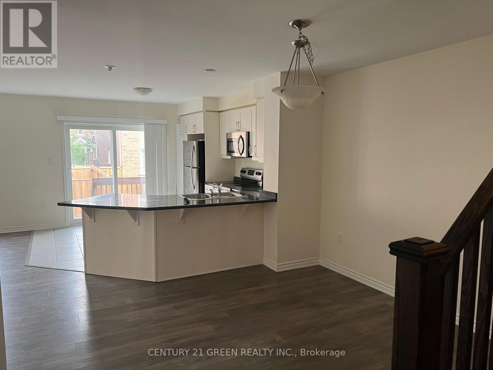 69 Reichert Court S, Milton, ON - Indoor