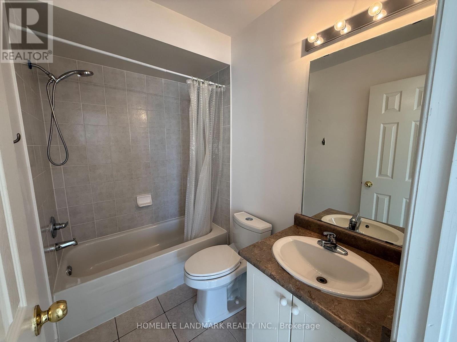 37 Osmond Appleton Road, Markham, ON - Indoor Photo Showing Bathroom