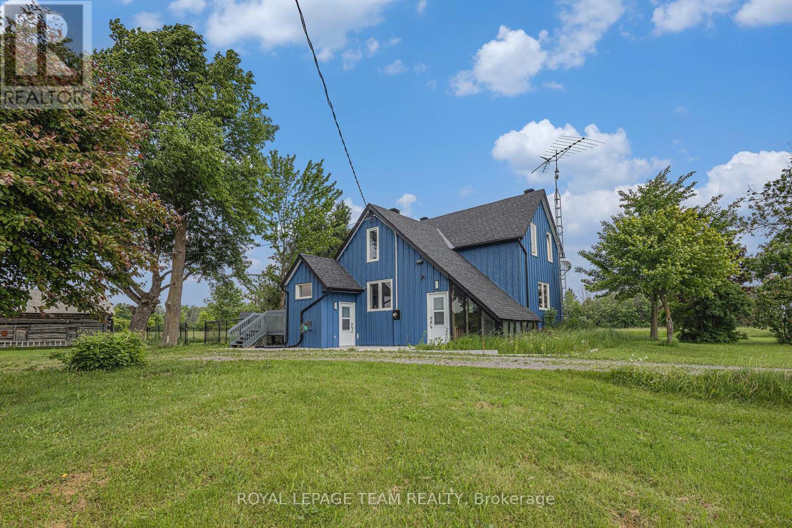 3455 Donnelly Drive, Ottawa, ON - Outdoor