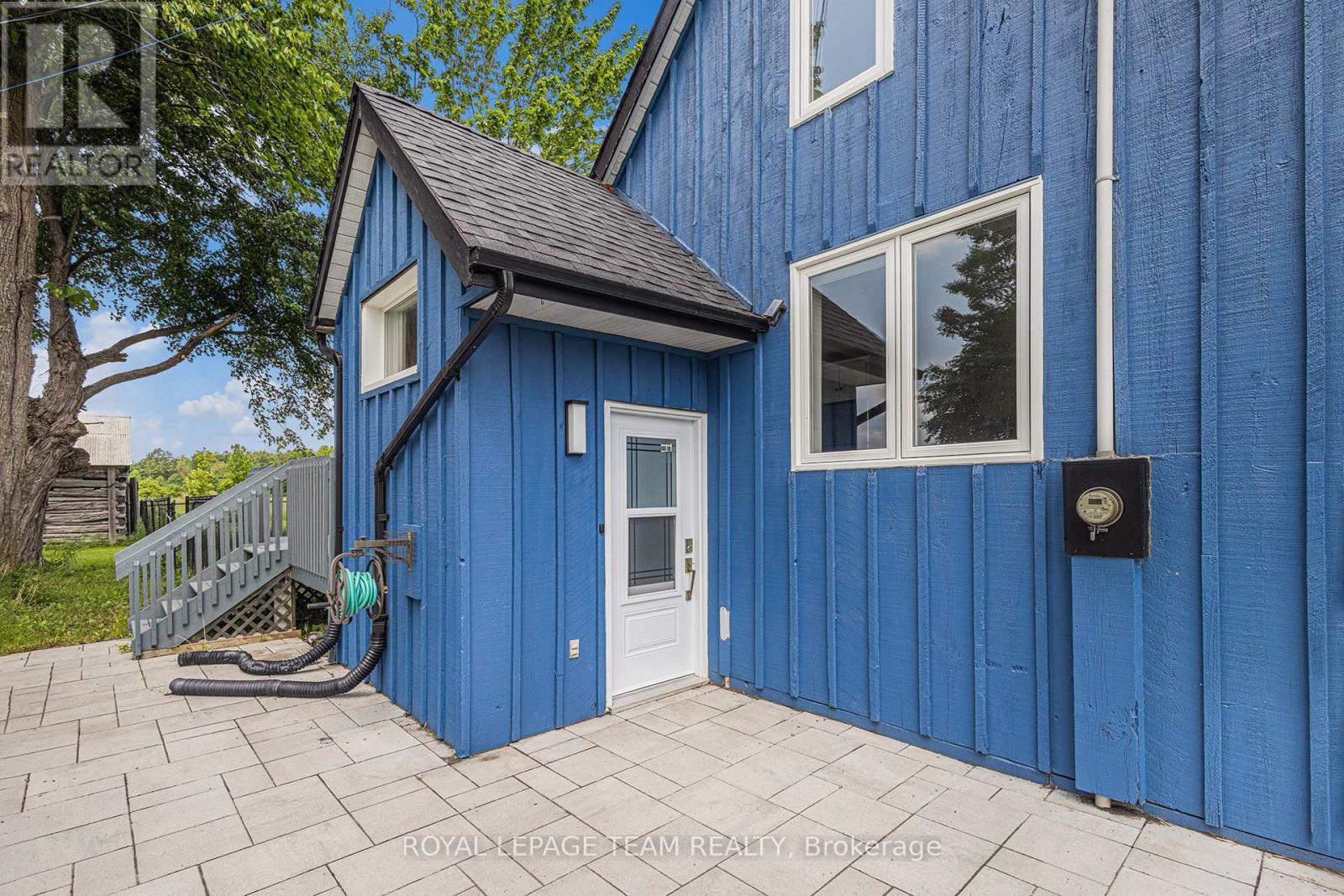 3455 Donnelly Drive, Ottawa, ON - Outdoor With Exterior