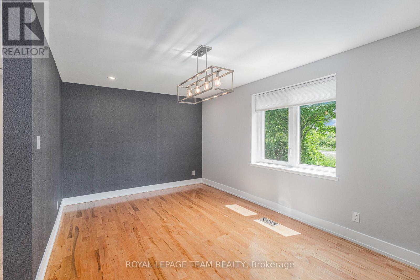 3455 Donnelly Drive, Ottawa, ON - Indoor Photo Showing Other Room