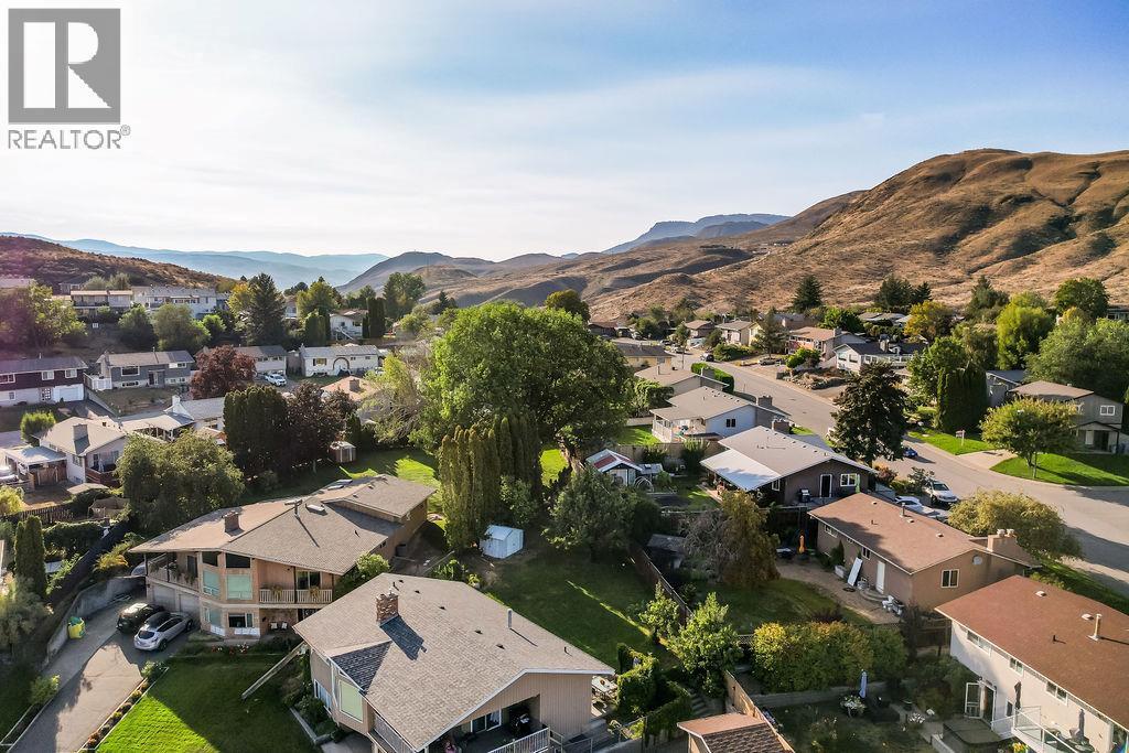 1595 Hillcrest Avenue, Kamloops, BC - Outdoor With View