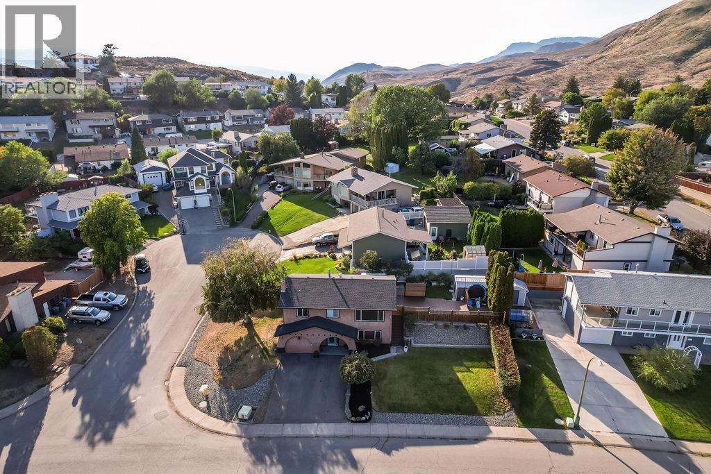 1595 Hillcrest Avenue, Kamloops, BC - Outdoor With View