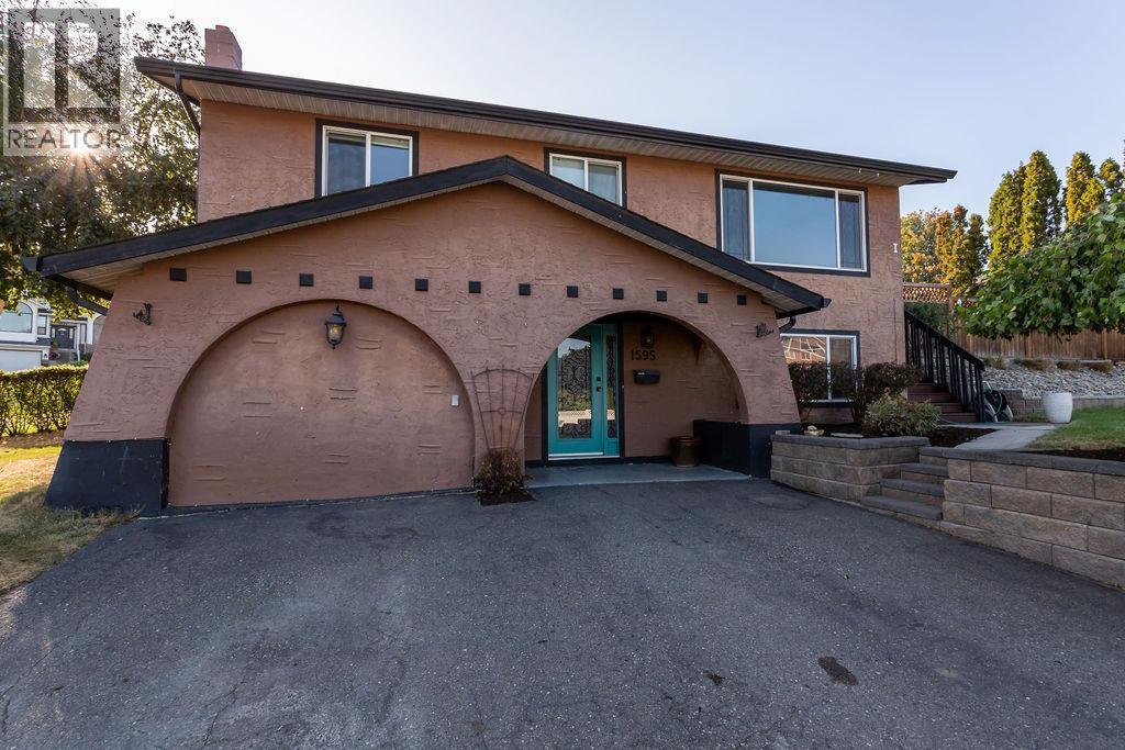1595 Hillcrest Avenue, Kamloops, BC - Outdoor