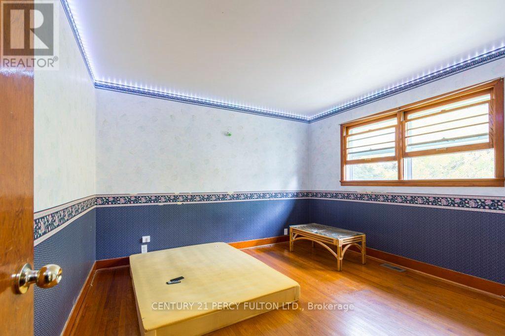 Main - 71 Prince Of Wales Drive, Belleville, ON - Indoor Photo Showing Other Room