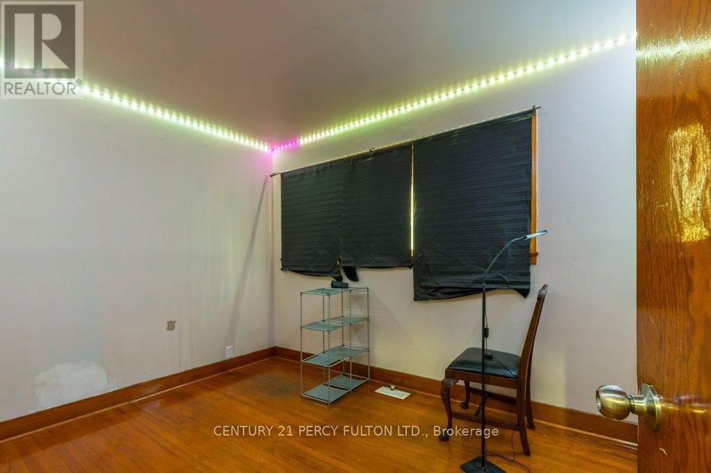 Main - 71 Prince Of Wales Drive, Belleville, ON - Indoor Photo Showing Other Room