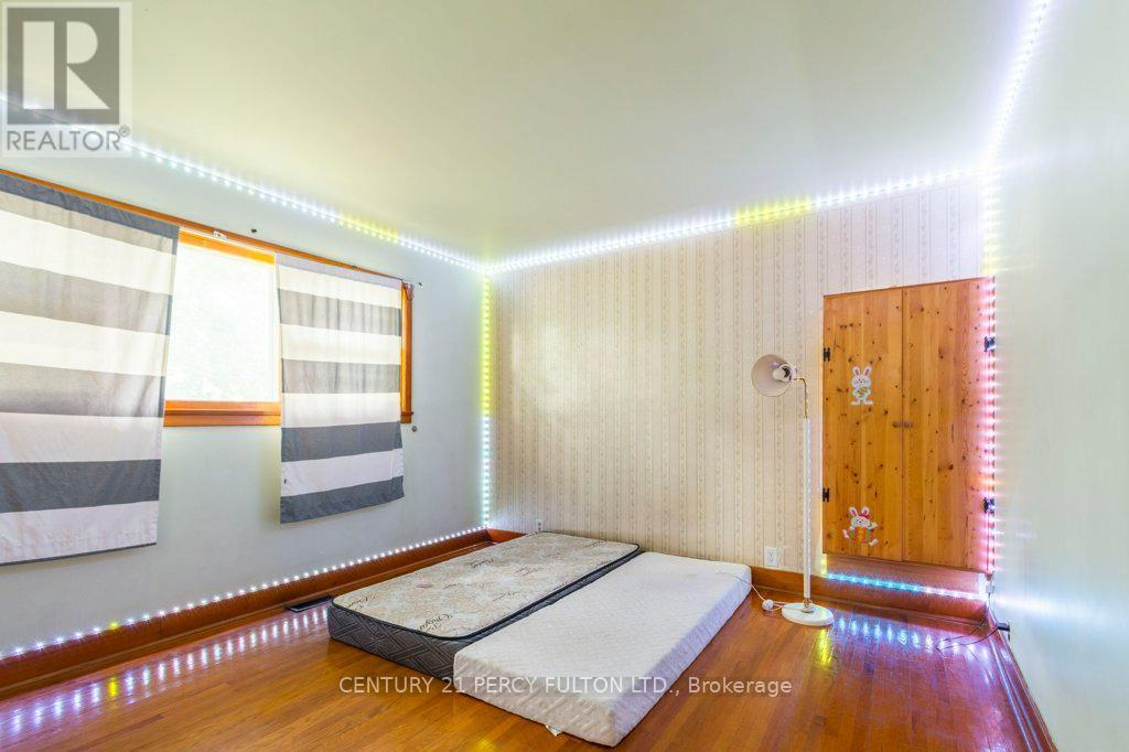 Main - 71 Prince Of Wales Drive, Belleville, ON - Indoor Photo Showing Other Room