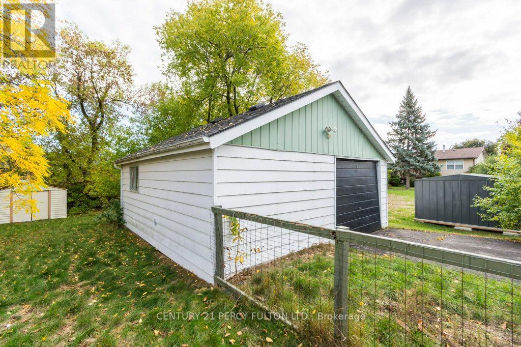 Main - 71 Prince Of Wales Drive, Belleville, ON - Outdoor With Exterior