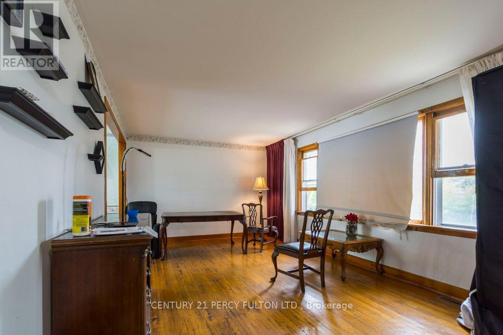 Main - 71 Prince Of Wales Drive, Belleville, ON - Indoor