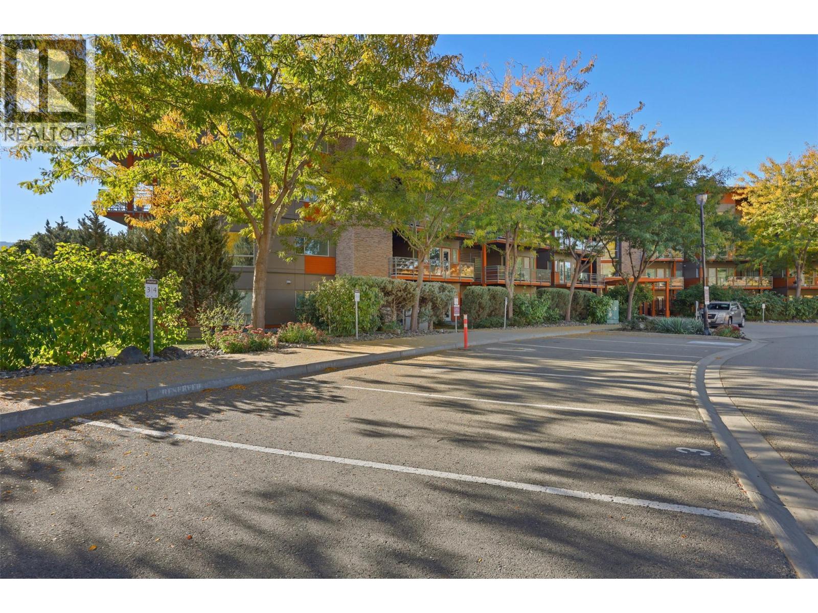 1030 Talasa Way Unit# 2112, Kamloops, BC - Outdoor