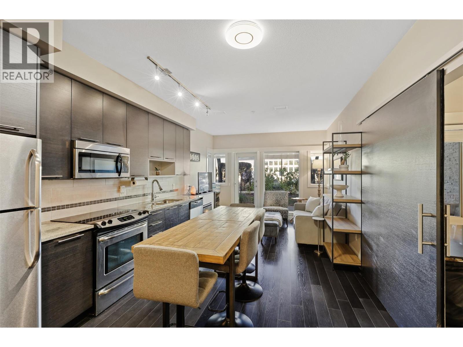 1030 Talasa Way Unit# 2112, Kamloops, BC - Indoor Photo Showing Kitchen With Stainless Steel Kitchen