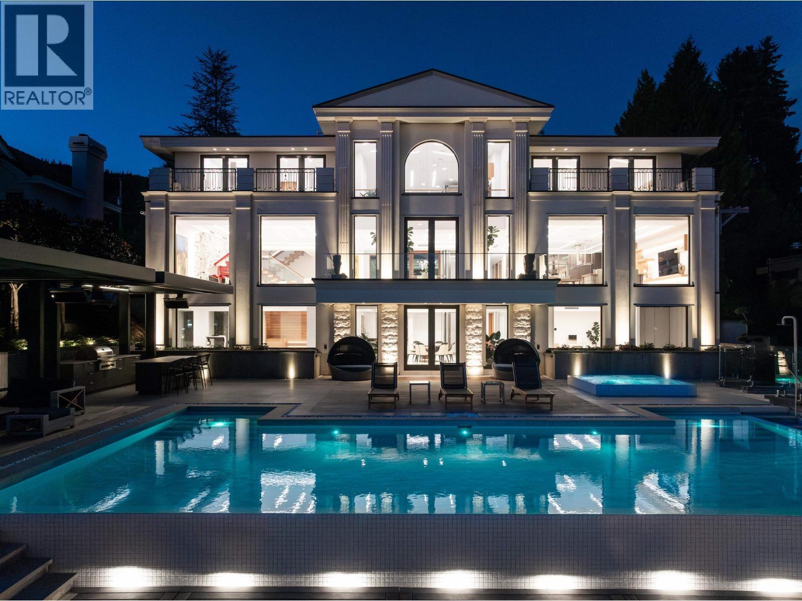 961 King Georges Way, West Vancouver, BC - Outdoor With In Ground Pool