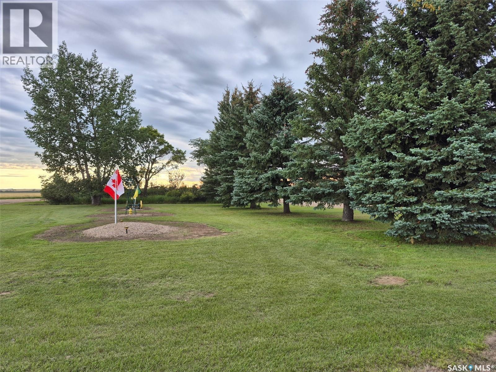 Gader Acreage, Coulee Rm No. 136, SK - Outdoor