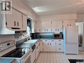 Gader Acreage, Coulee Rm No. 136, SK - Indoor Photo Showing Kitchen