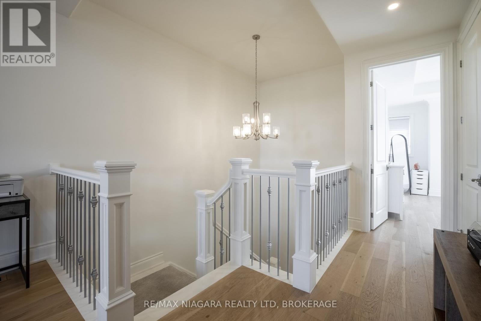 Second floor landing - 15 Arbourvale Common, St. Catharines (Glendale/Glenridge), ON - Indoor Photo Showing Other Room