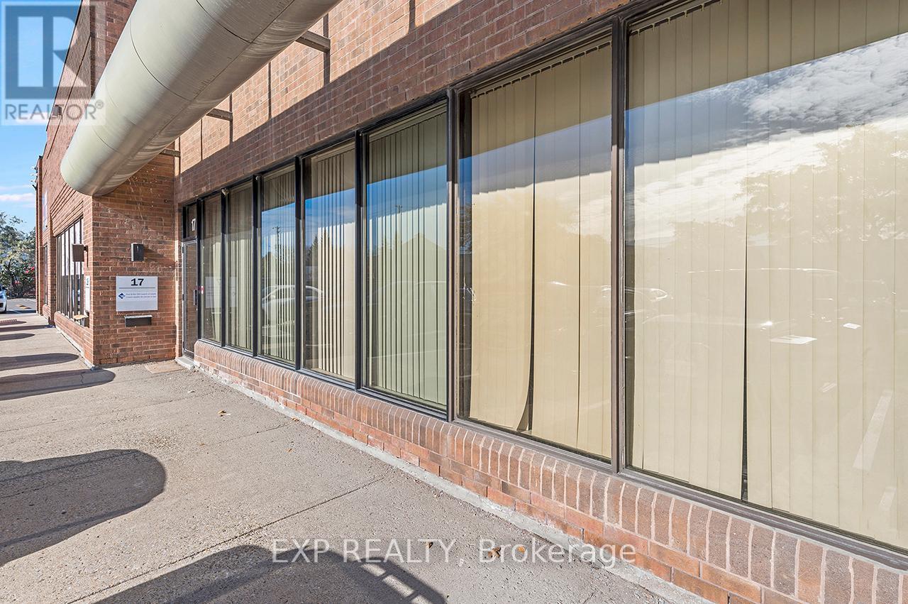 17 - 5775 Atlantic Drive, Mississauga, ON