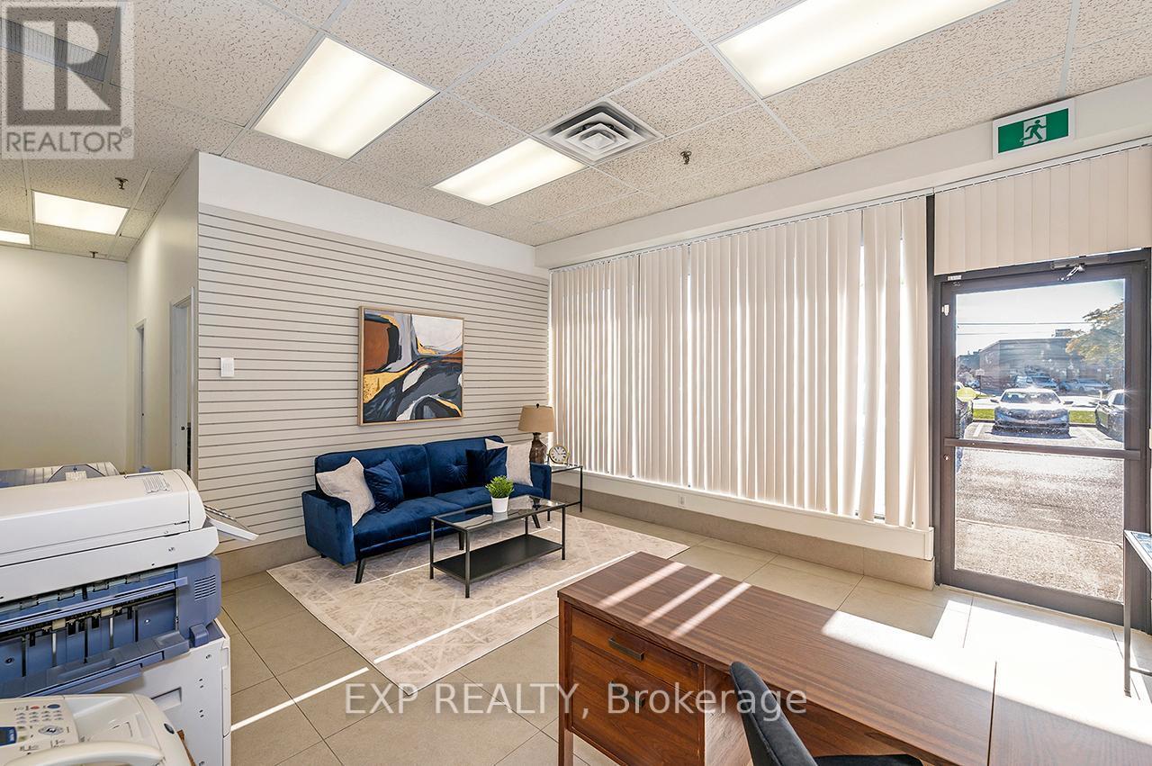 17 - 5775 Atlantic Drive, Mississauga, ON