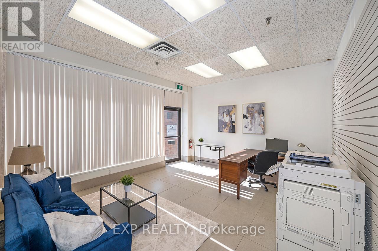 17 - 5775 Atlantic Drive, Mississauga, ON