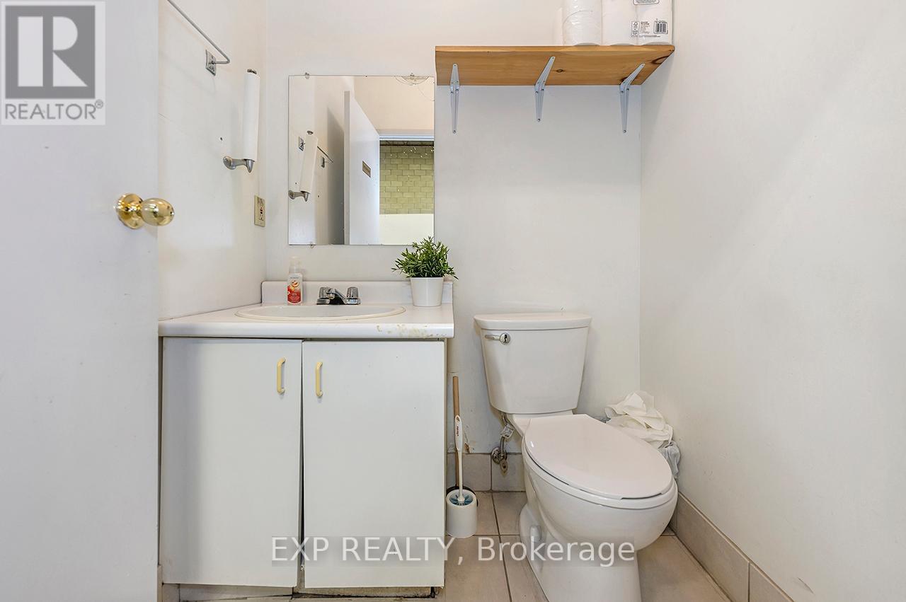 17 - 5775 Atlantic Drive, Mississauga, ON