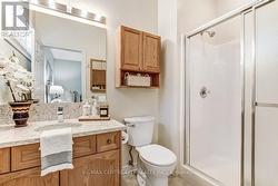 Ensuite Bath -