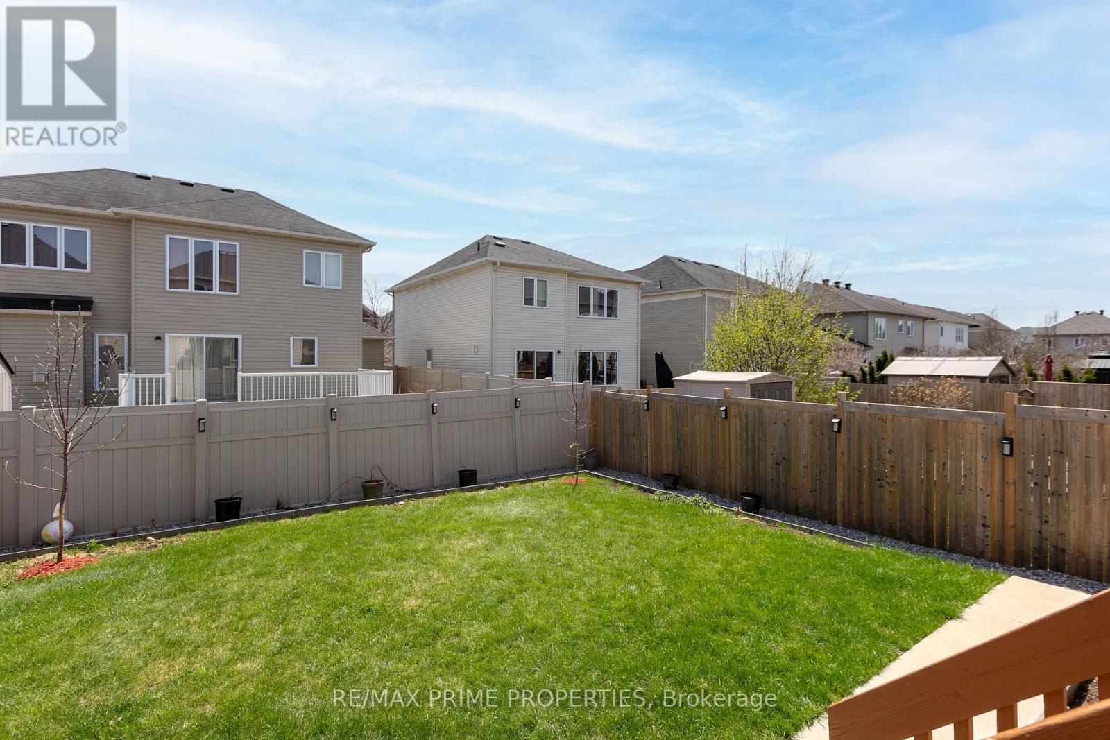 513 Paul Metivier Drive, Ottawa, ON - Outdoor