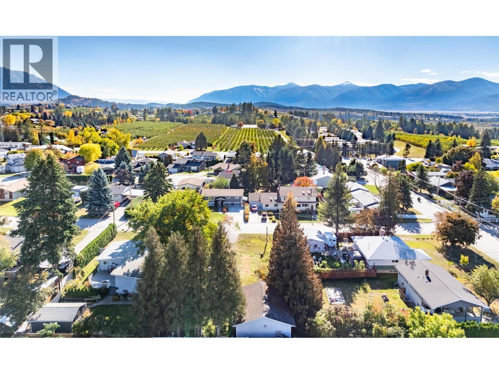 2104 Ash Street, Creston, BC