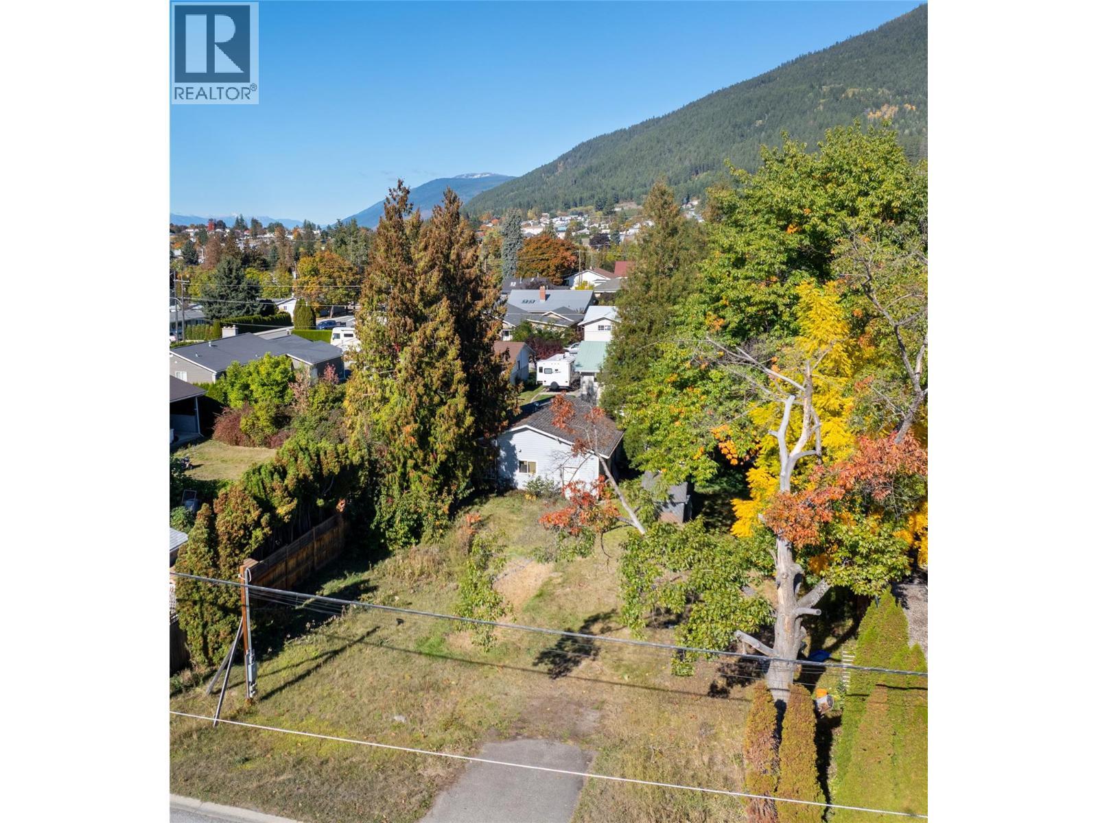 2104 Ash Street, Creston, BC