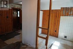 Eat- In Kitchen Area w/view of Side Entrance -