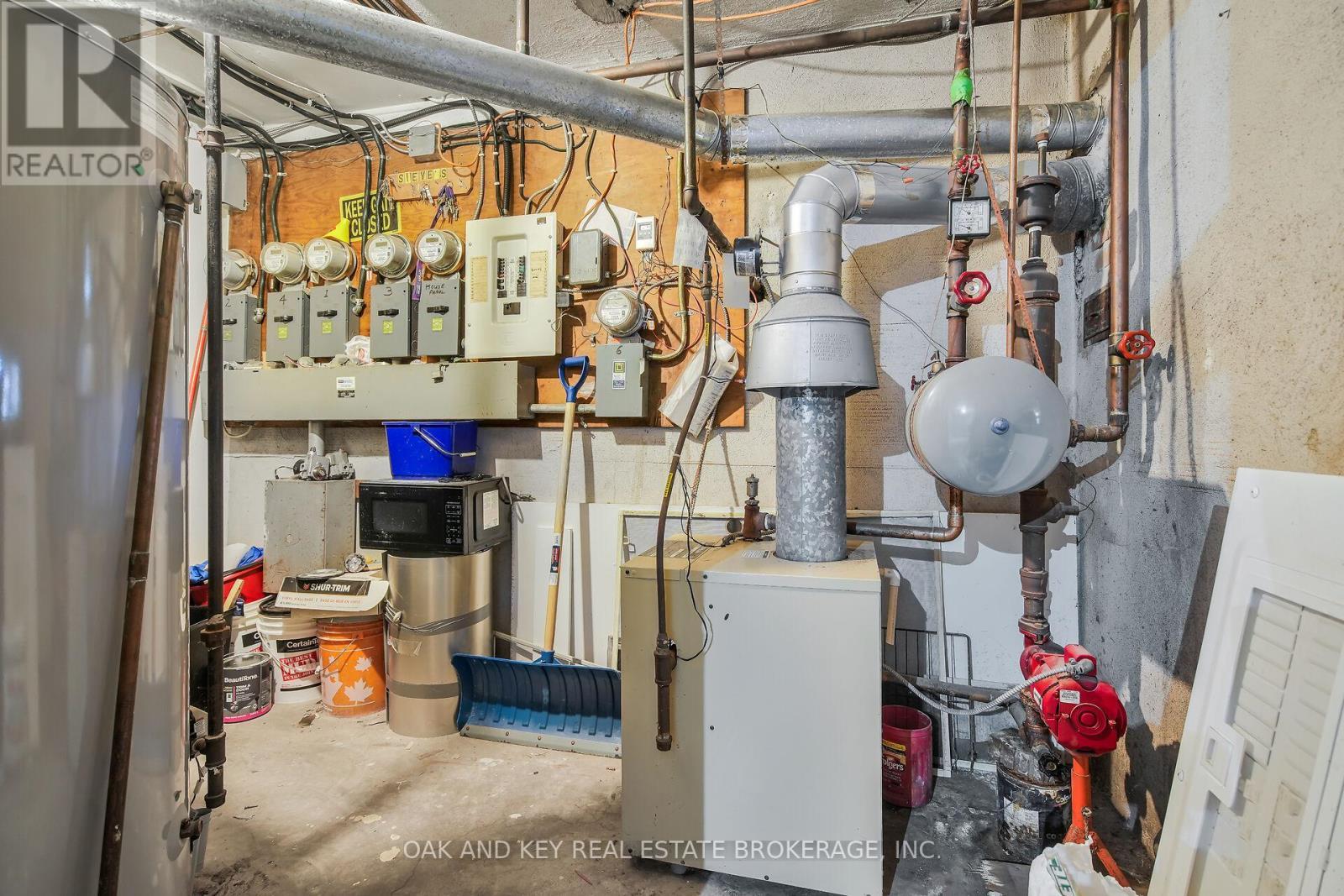 1563 Allen Place, London East (East H), ON - Indoor Photo Showing Basement