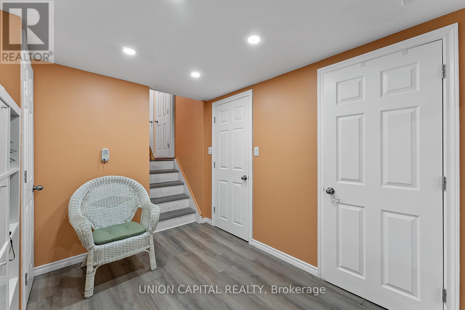 37 Callowhill Drive, Toronto, ON - Indoor