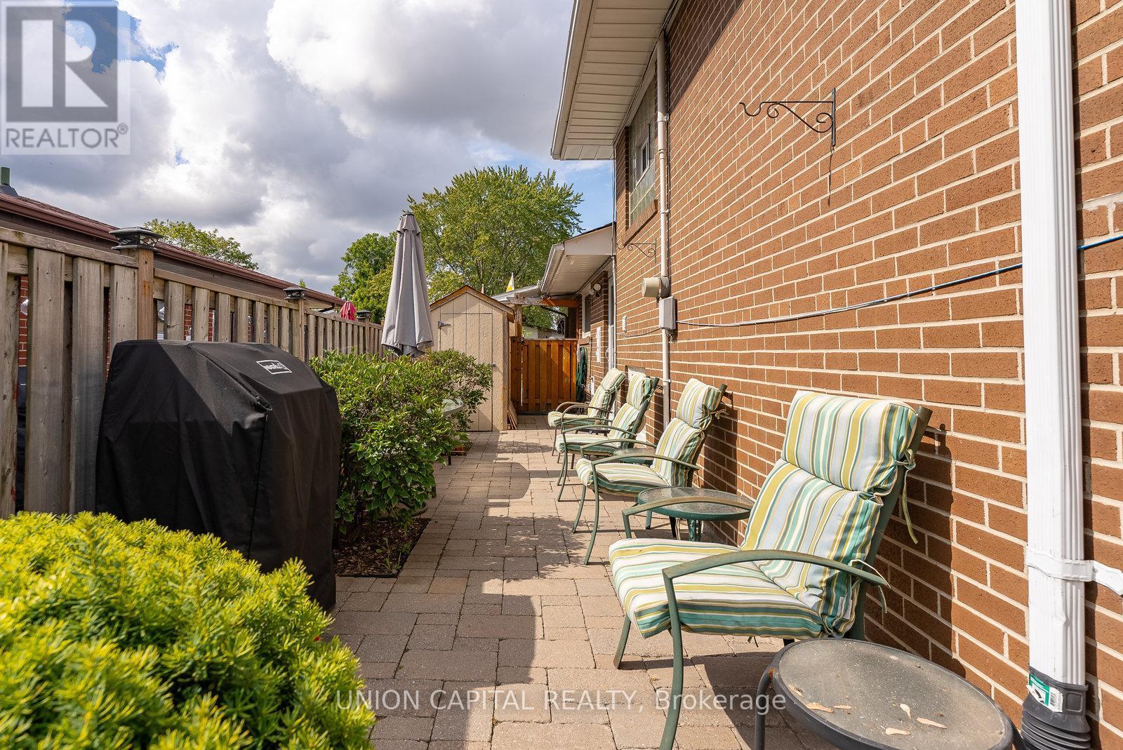 37 Callowhill Drive, Toronto, ON - Outdoor With Exterior