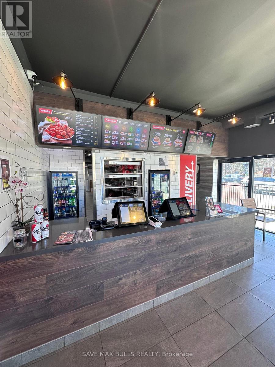 1733 Bloor Street, Toronto, ON