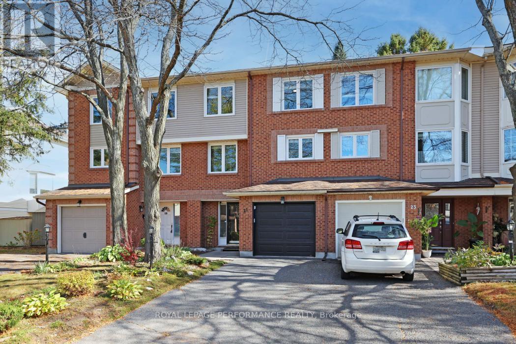 21 Arbordale Crescent, Ottawa, ON - Outdoor With Facade