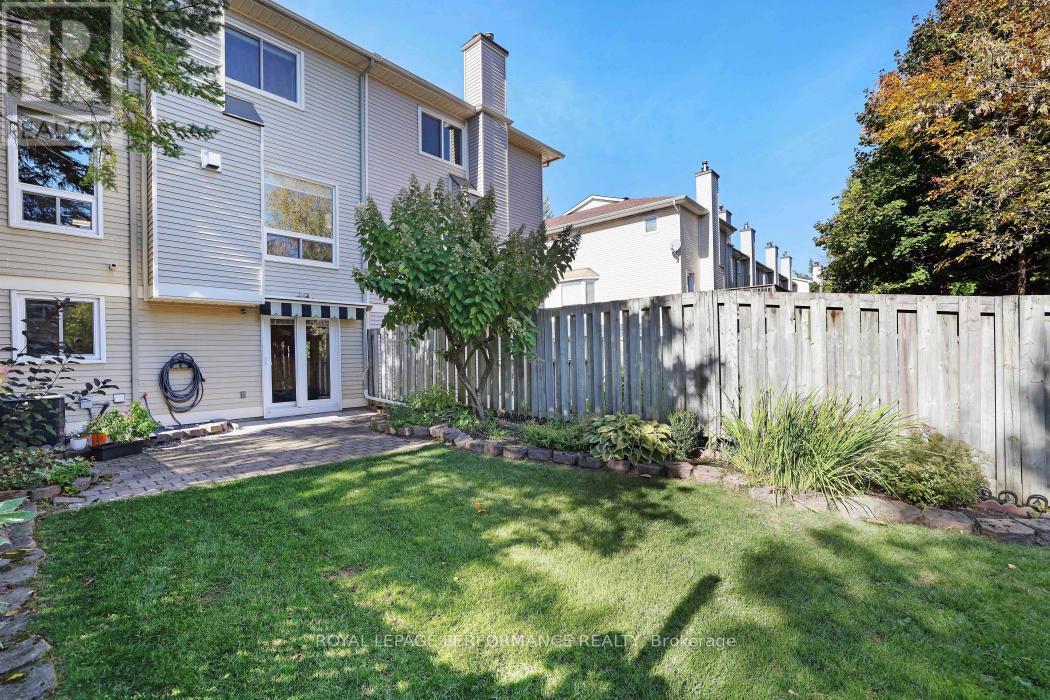 21 Arbordale Crescent, Ottawa, ON - Outdoor