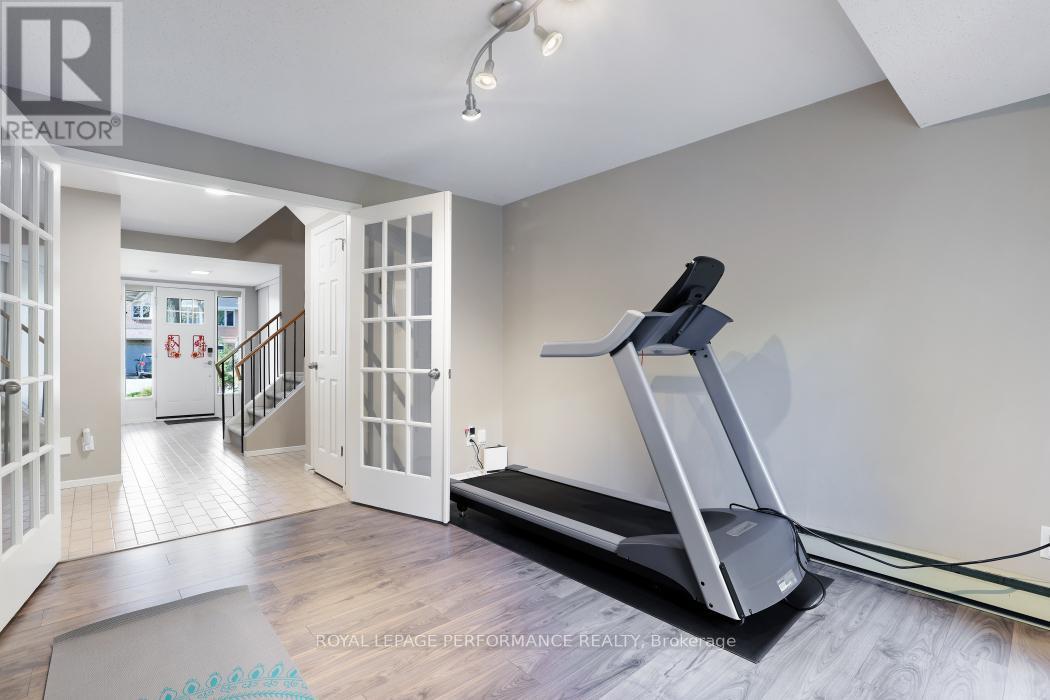 21 Arbordale Crescent, Ottawa, ON - Indoor Photo Showing Gym Room